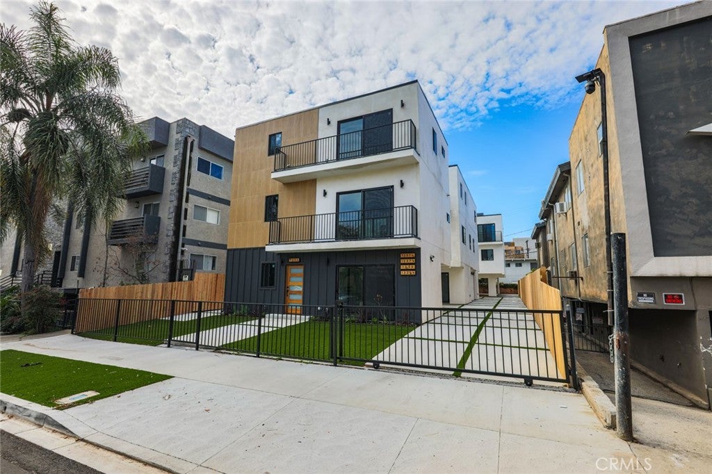 Photo of Listing #BB26065994