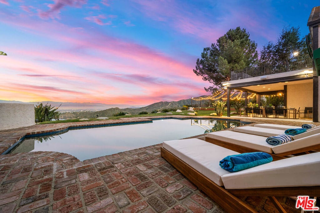 Photo of Listing #26670169