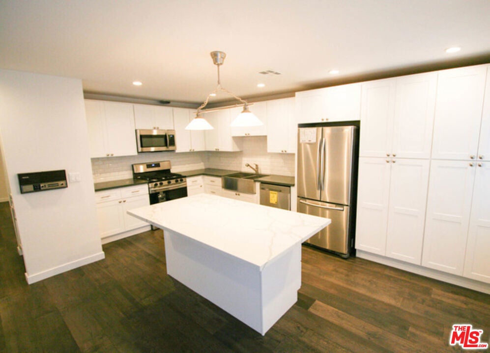 Photo of Listing #26669581