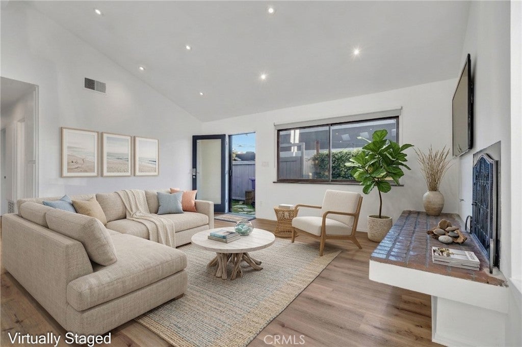 Photo of Listing #PW26066283