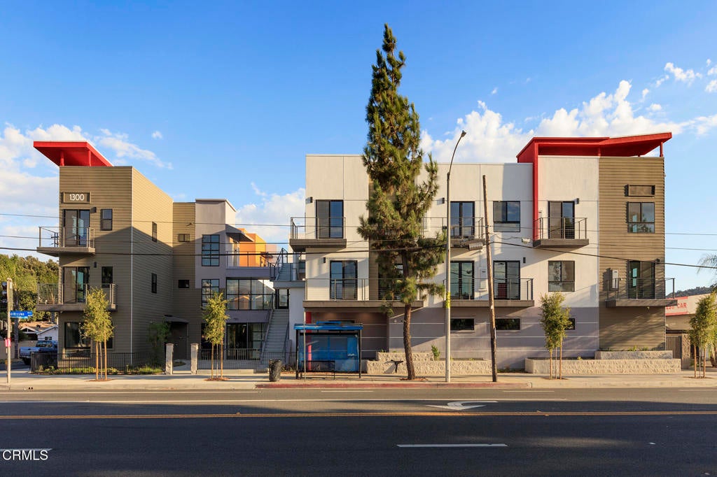 Photo of Listing #P1-26465