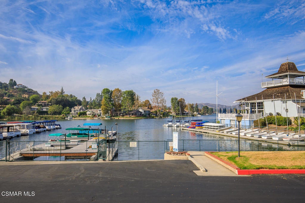 Photo of Listing #226001422