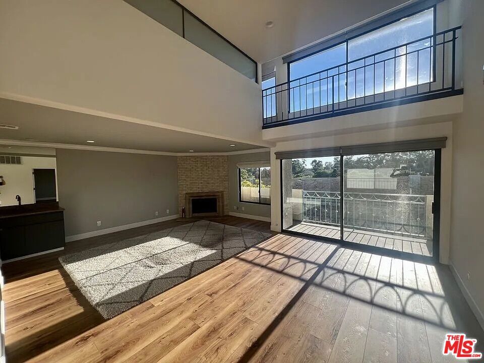 Photo of Listing #26670907