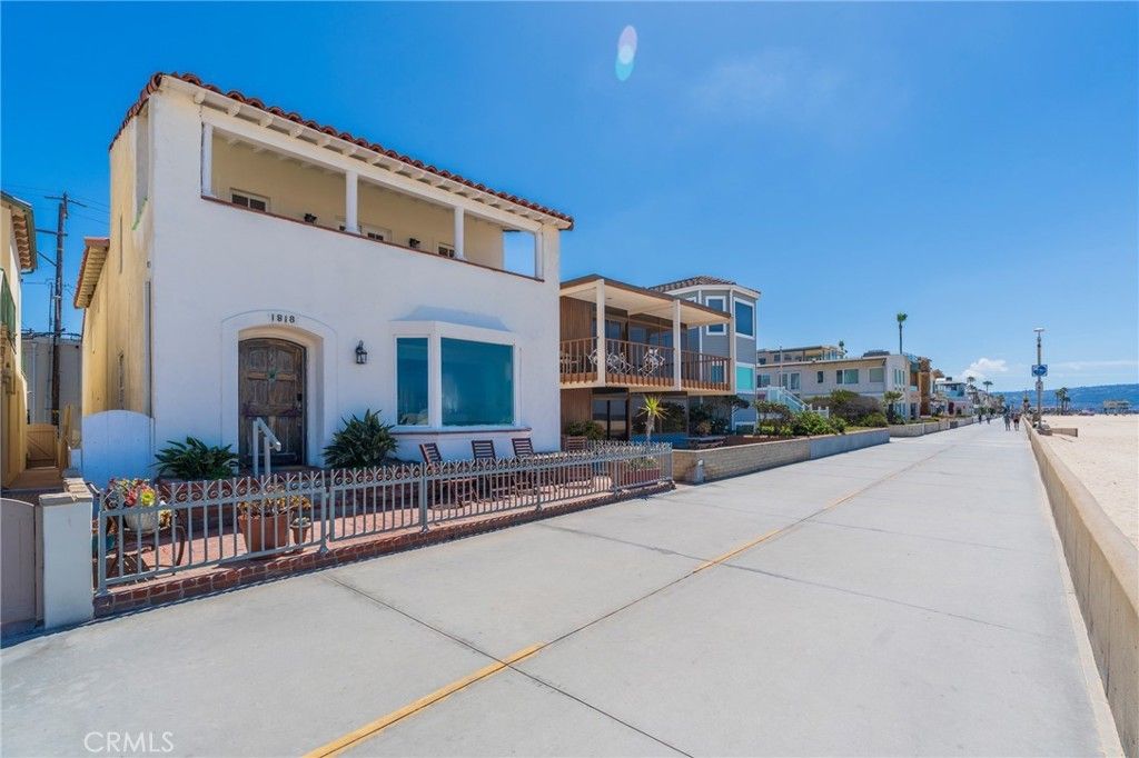 1818 The Strand # 1, Hermosa Beach