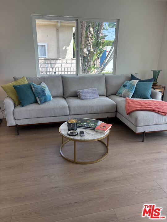 Photo of Listing #26671091