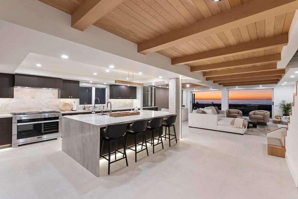 Photo of Listing #NDP2602995