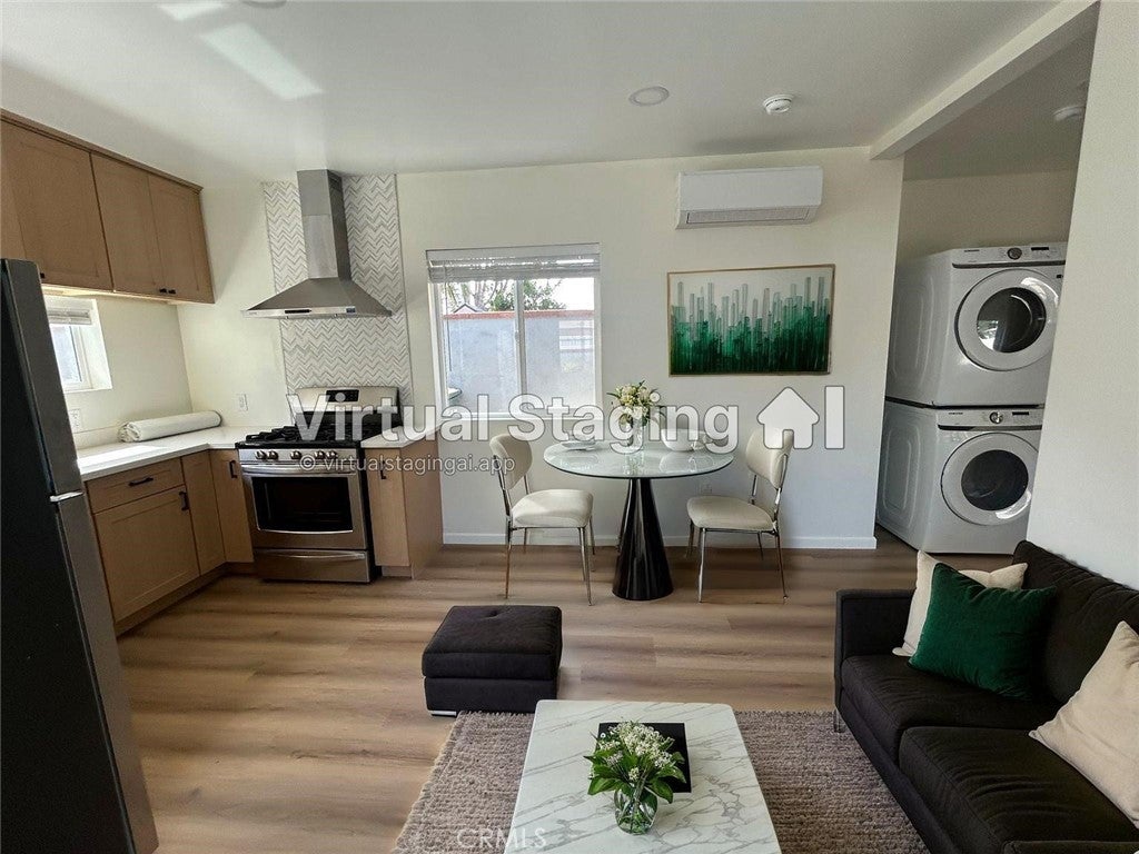 Photo of Listing #DW26068510