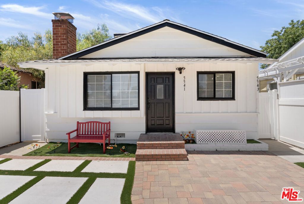 5541 Fallbrook Avenue, Woodland Hills