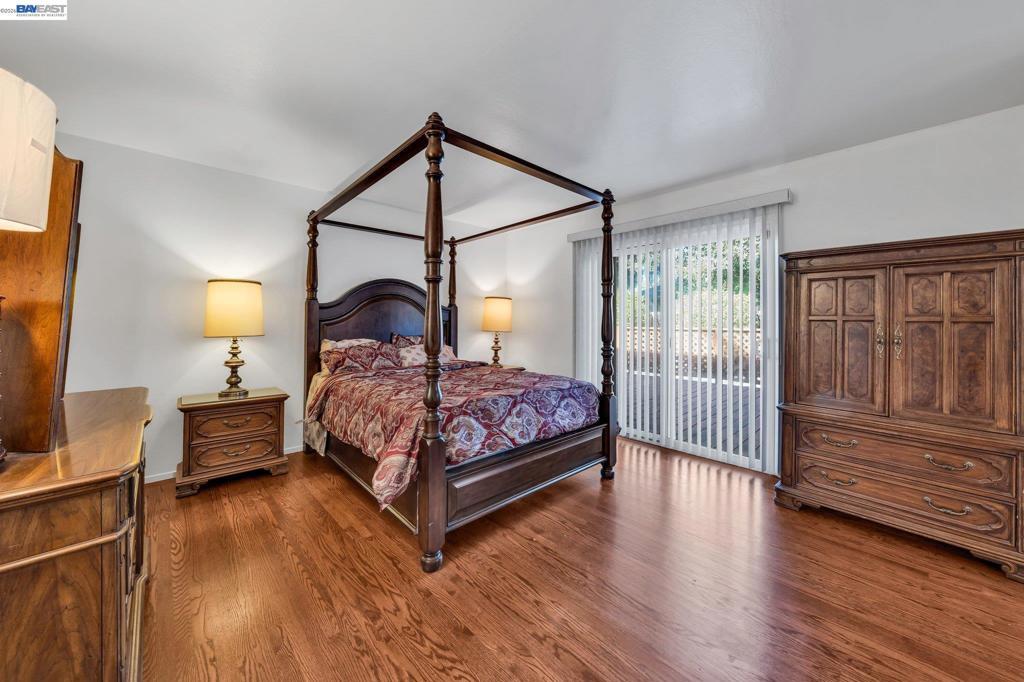 Photo of Listing #41129170