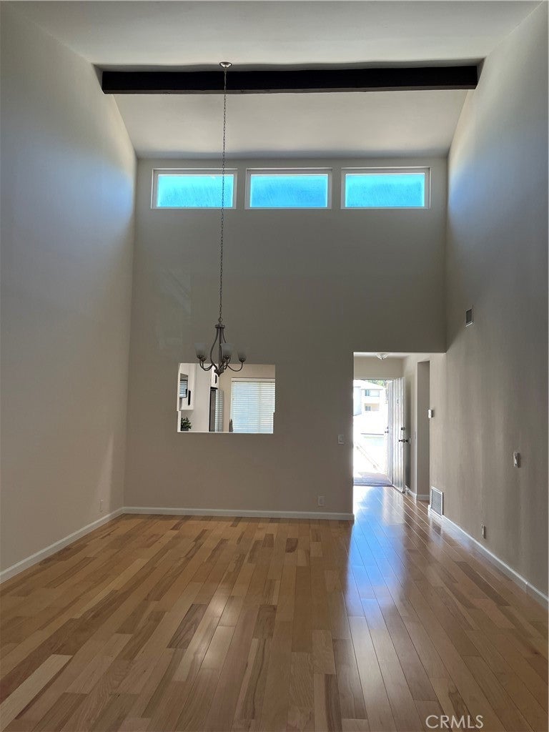 Photo of Listing #PW26058384