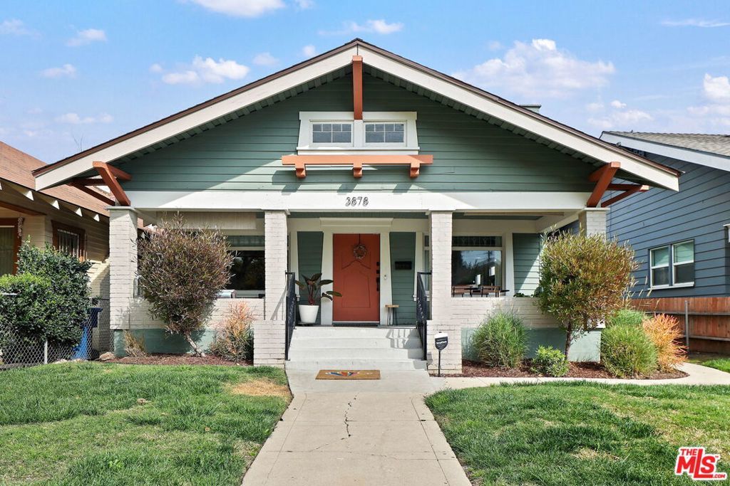 Photo of Listing #26668093