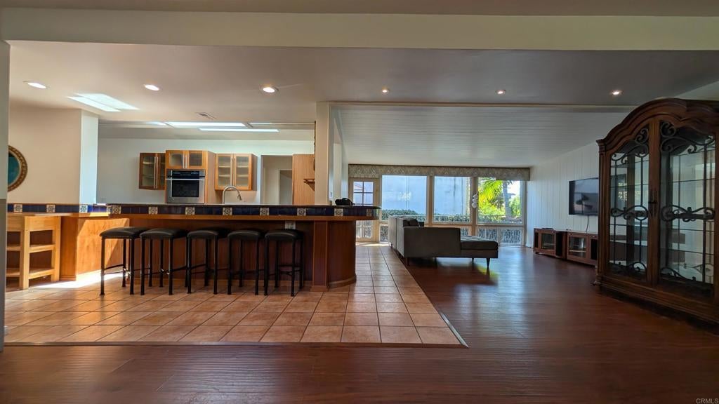 Photo of Listing #PTP2602418