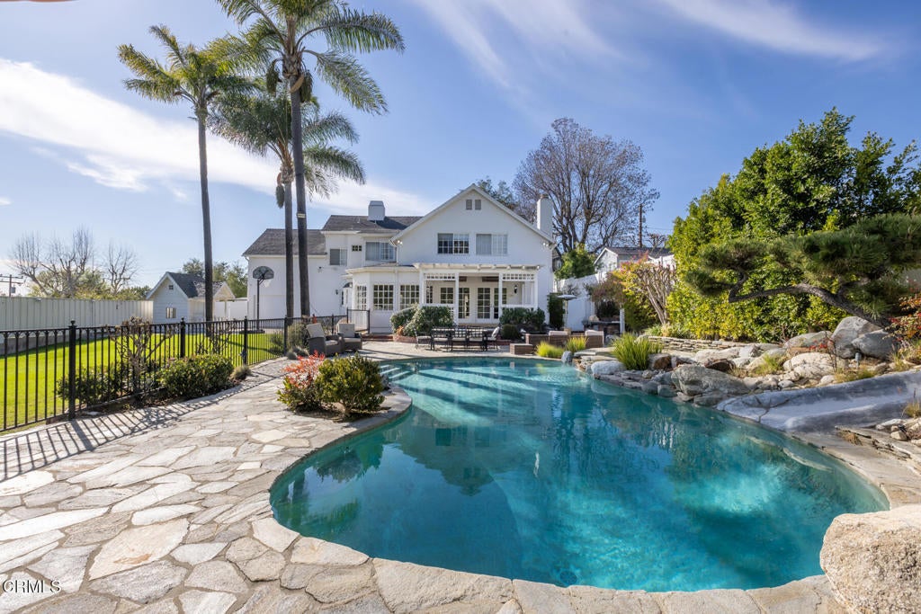 Photo of Listing #P1-26522