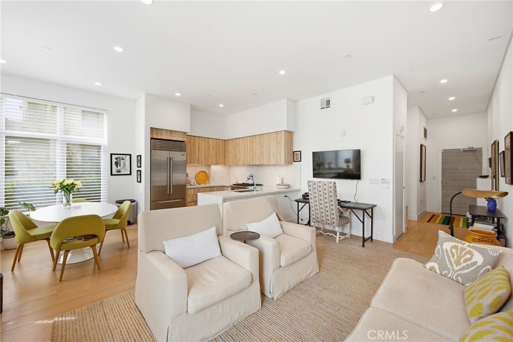 Photo of Listing #SR26069144