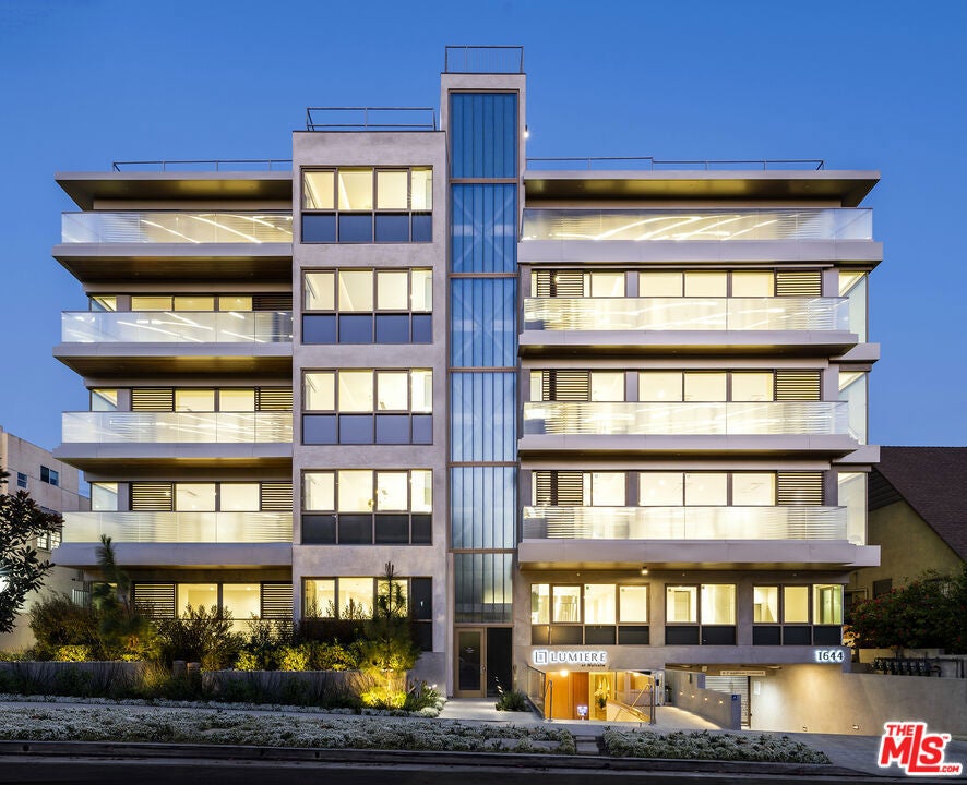 Photo of Listing #26672067