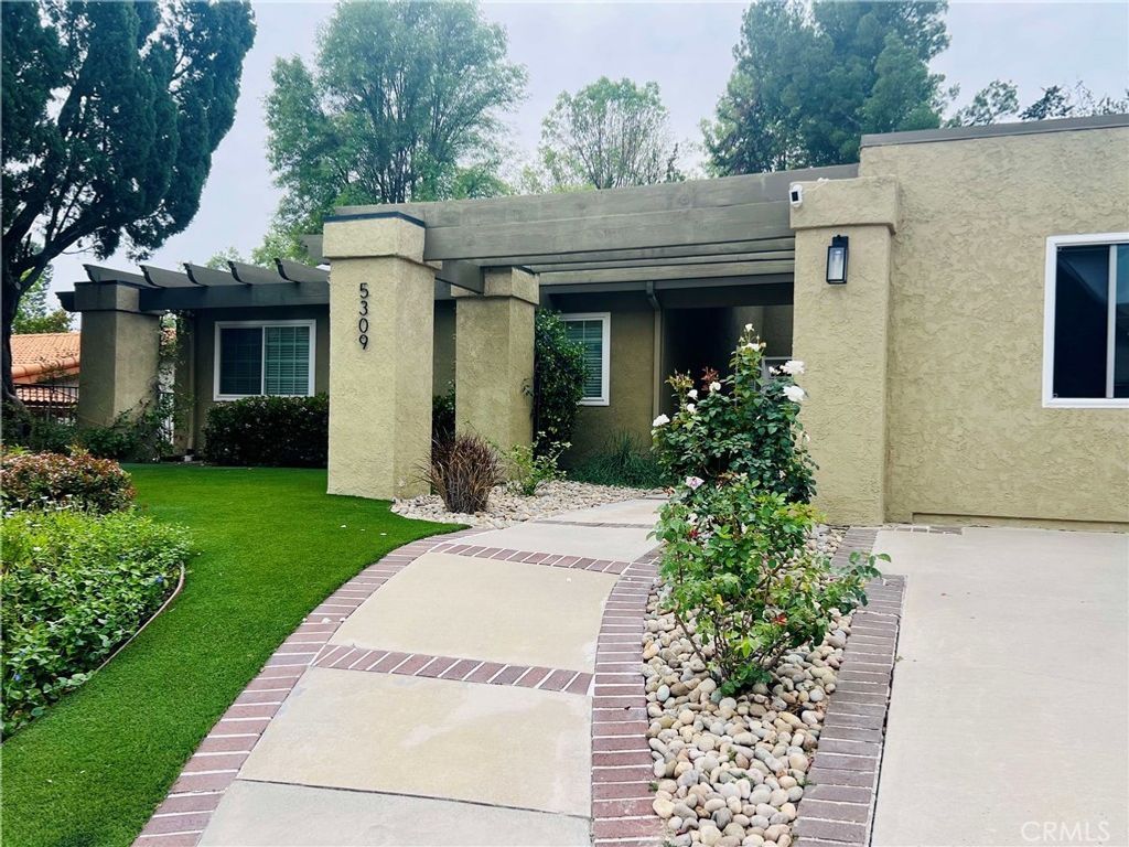 5309 Lockhurst Drive, Woodland Hills