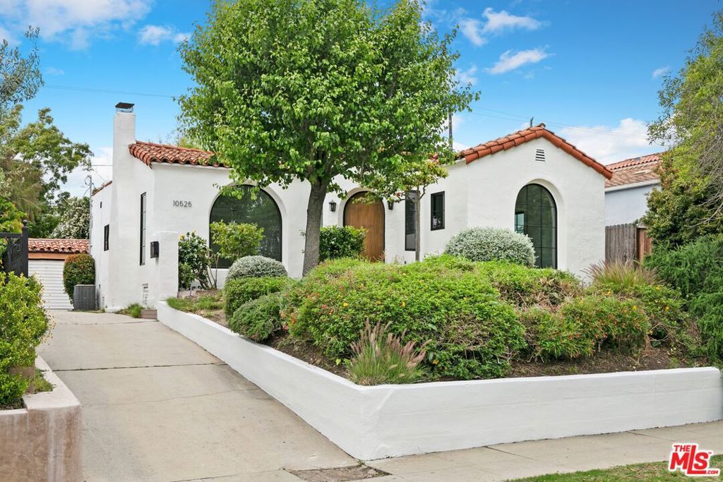 Photo of Listing #26670319