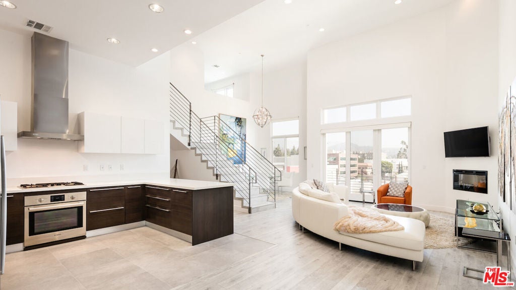 Photo of Listing #26668605