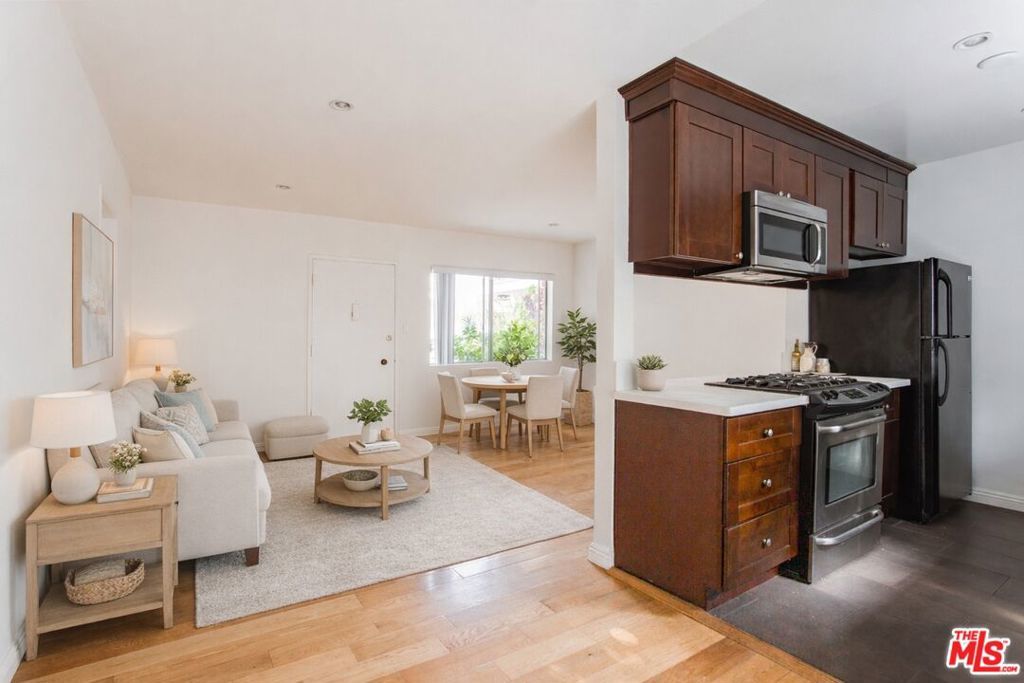 Photo of Listing #26672839