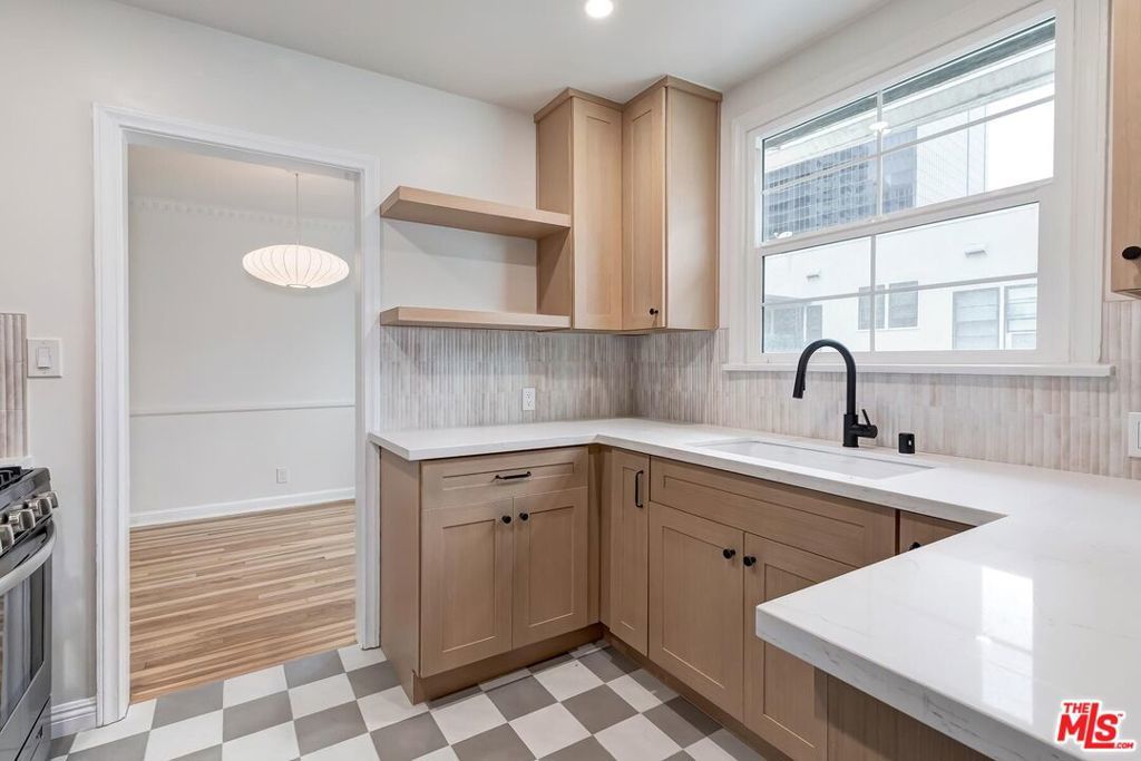 Photo of Listing #26668709