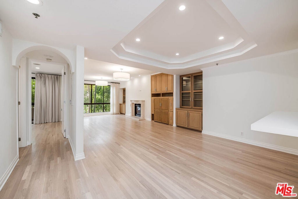 Photo of Listing #26673081