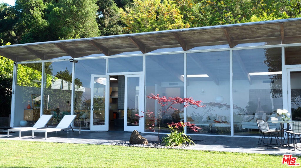 Photo of Listing #26666387