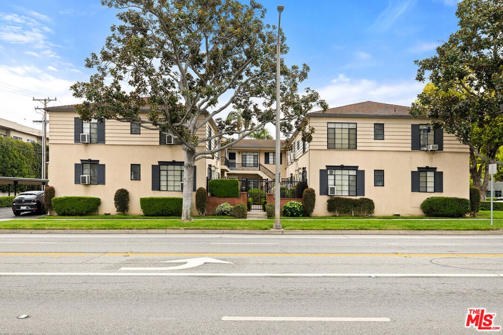 Photo of Listing #26673337