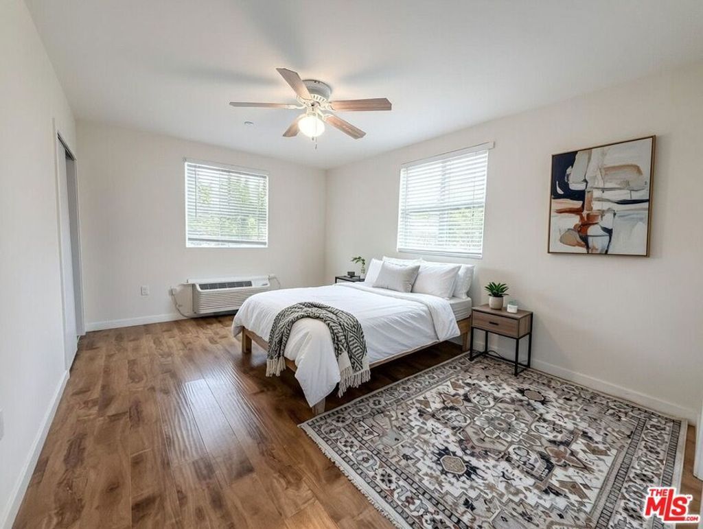 1254 W 37th Drive # 1256 1/2, Los Angeles