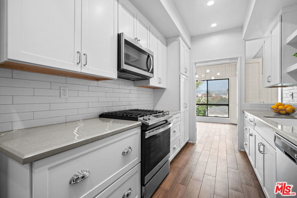 Photo of Listing #26673527