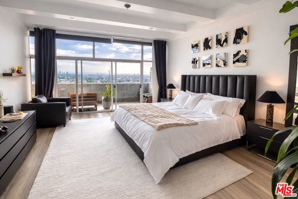 Photo of Listing #26673529