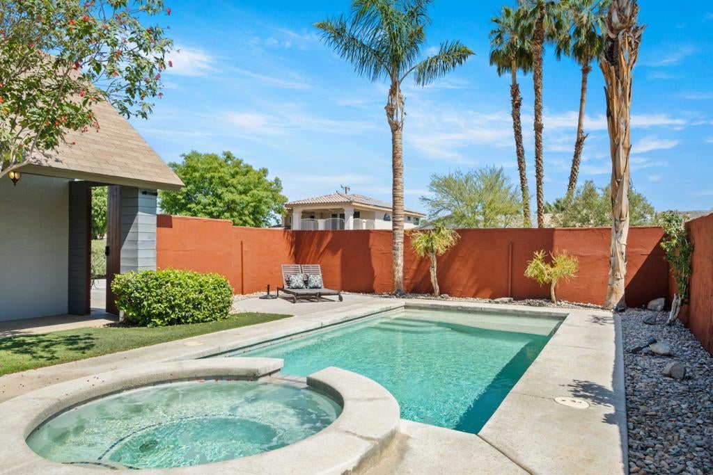 Photo of Listing #219145910DA