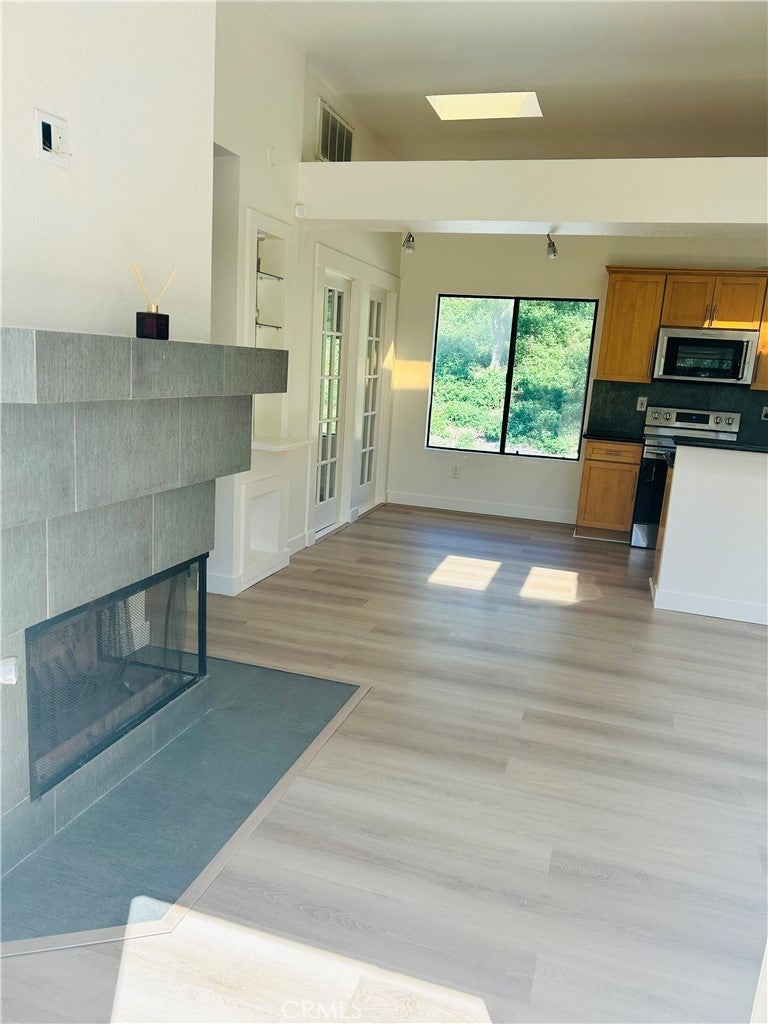 Photo of Listing #OC26073396