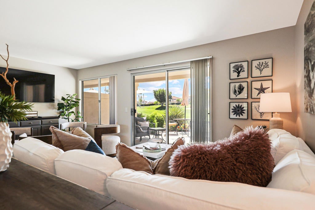 Photo of Listing #219145932DA