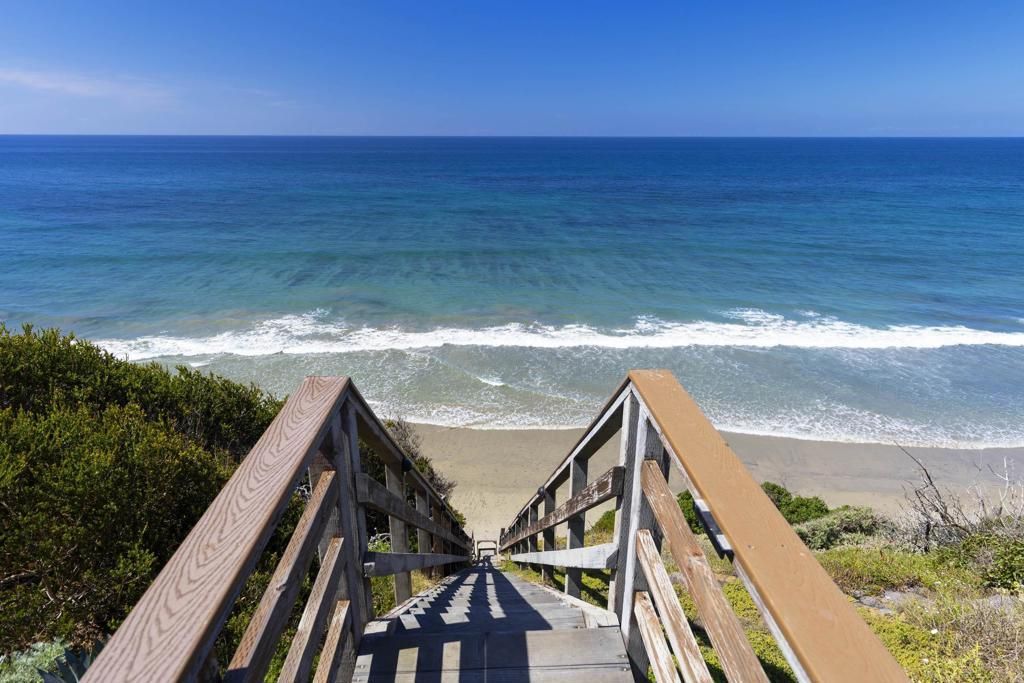1472 Neptune Avenue, Encinitas