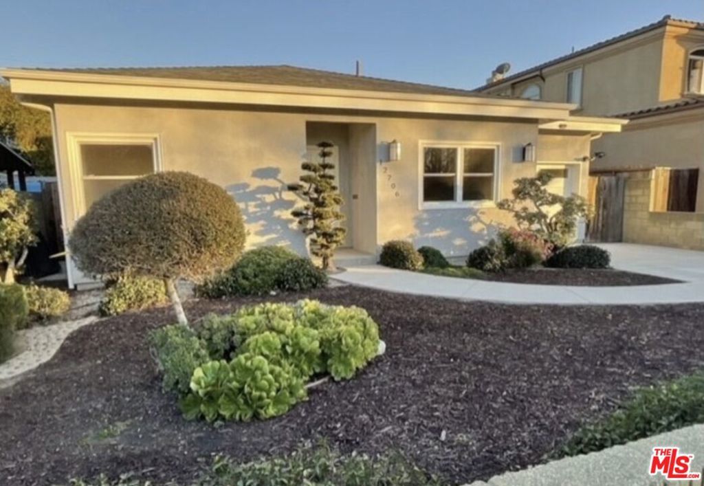 Photo of Listing #26674065