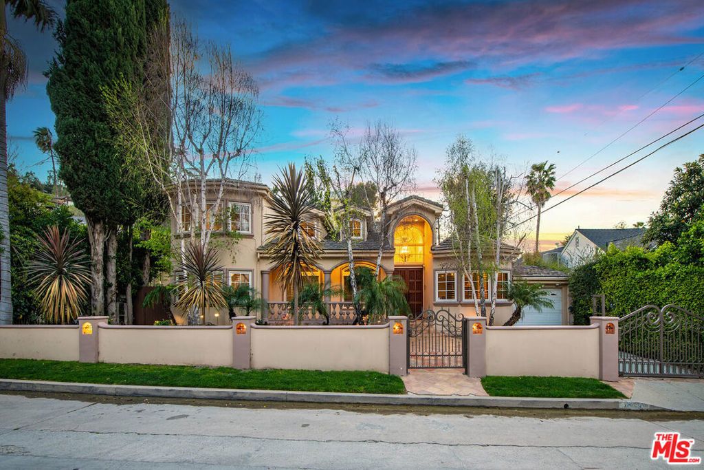 4063 Benedict Canyon Drive, Sherman Oaks