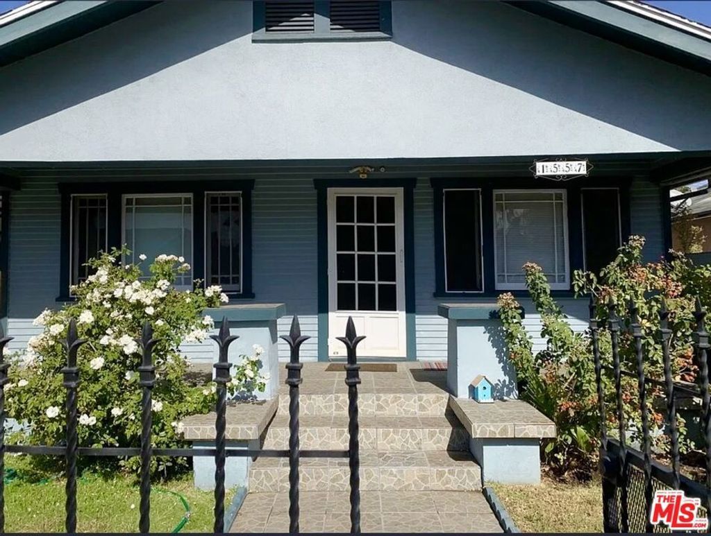 1557 W 29th Street, Los Angeles