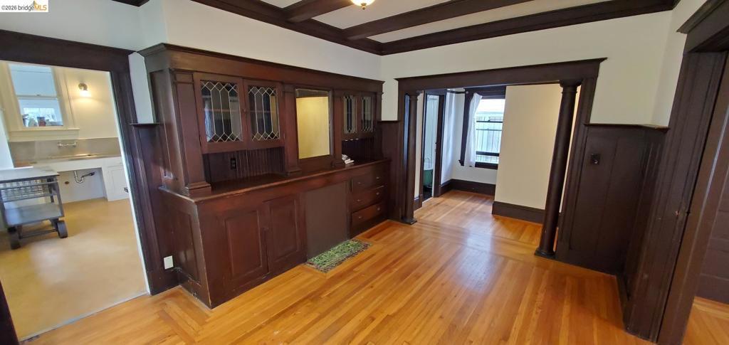 Photo of Listing #41129945