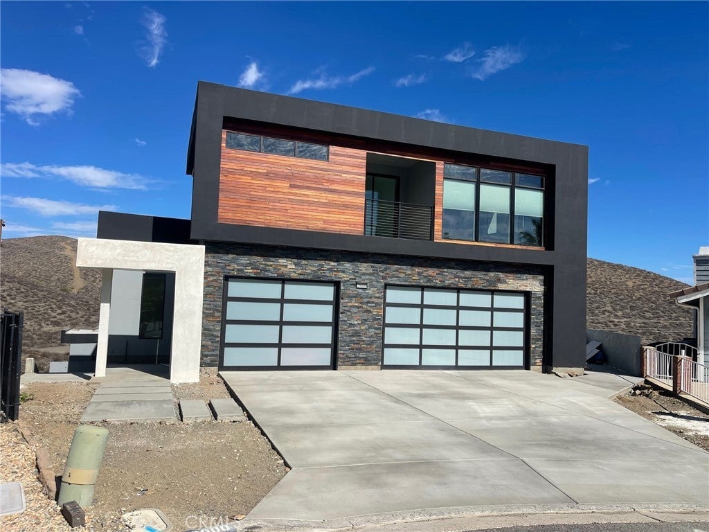 Photo of Listing #IG26074675