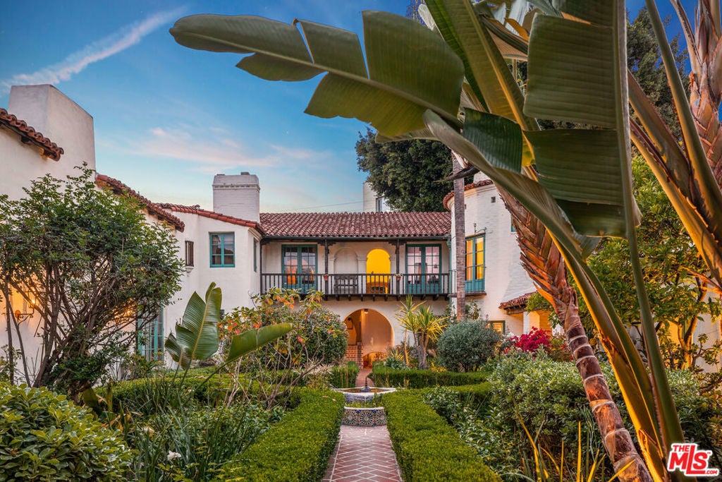 Photo of Listing #26675309