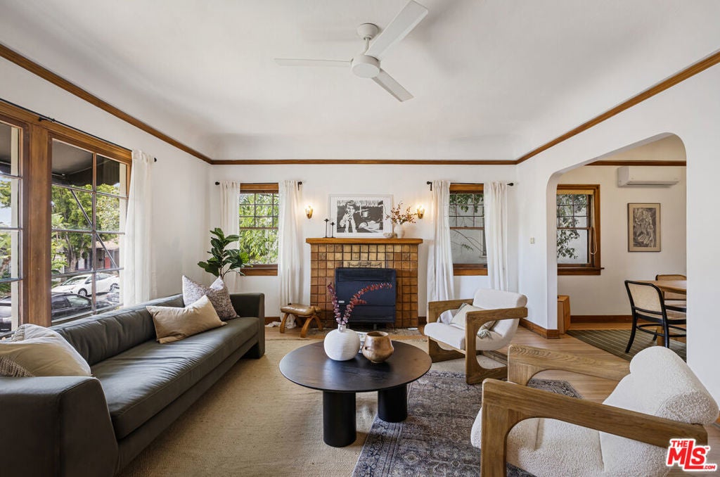 Photo of Listing #26675087