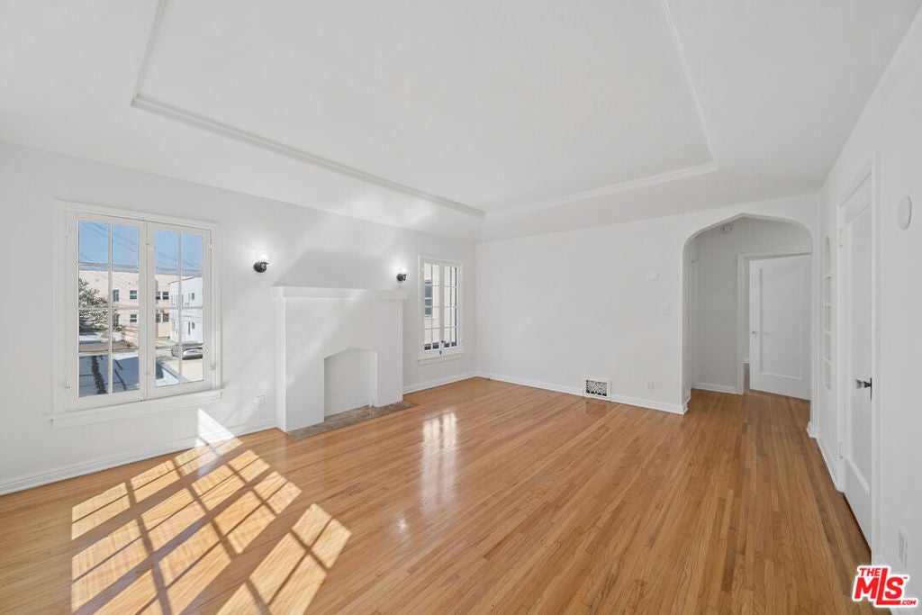 Photo of Listing #26682065