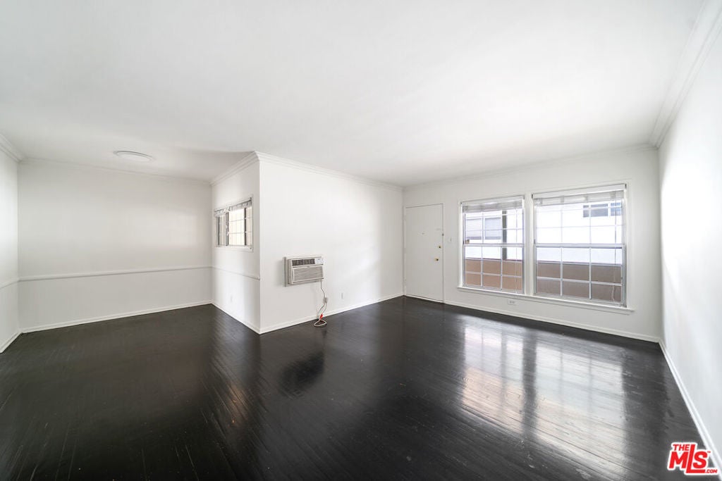 Photo of Listing #26683023