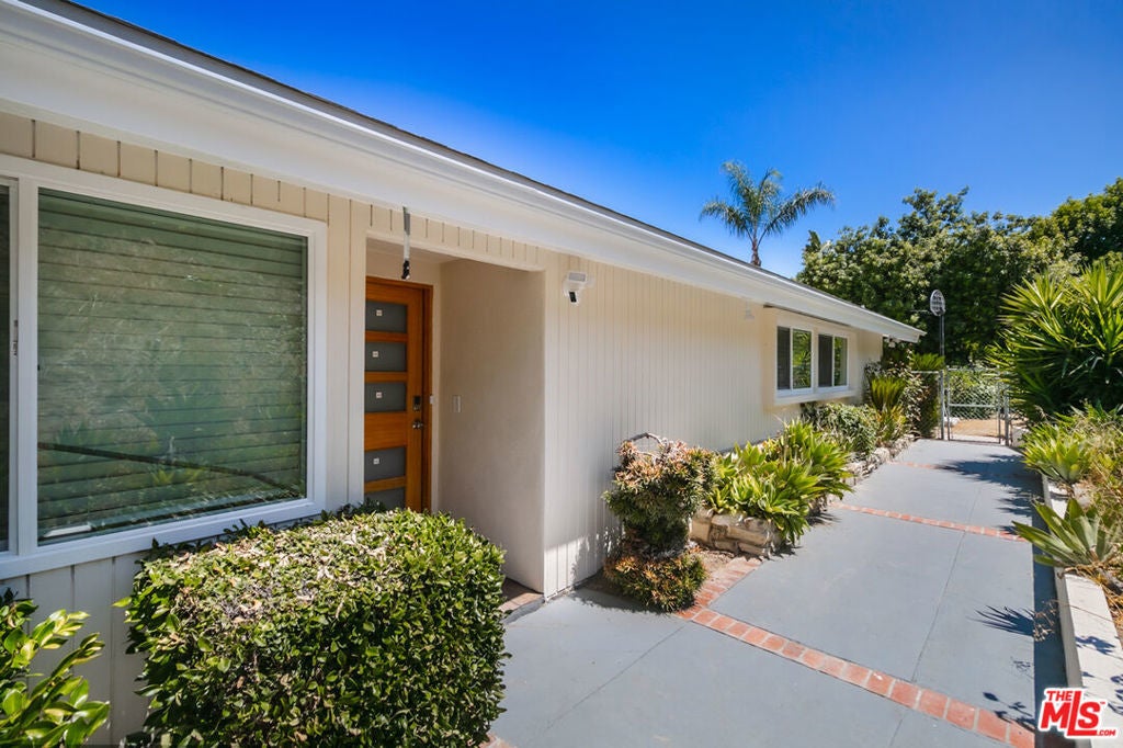 Photo of Listing #26680871