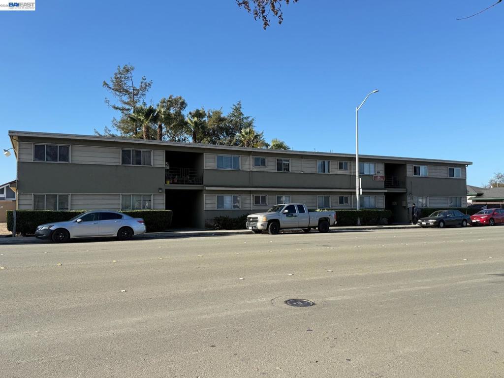 Photo of Listing #41130245