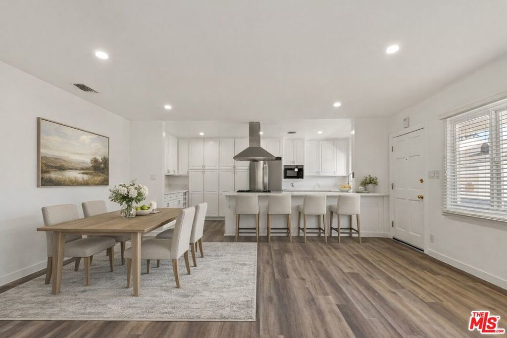 Photo of Listing #26688139