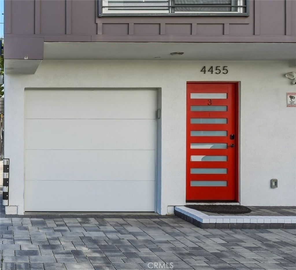 4455 Colfax Avenue, Studio City