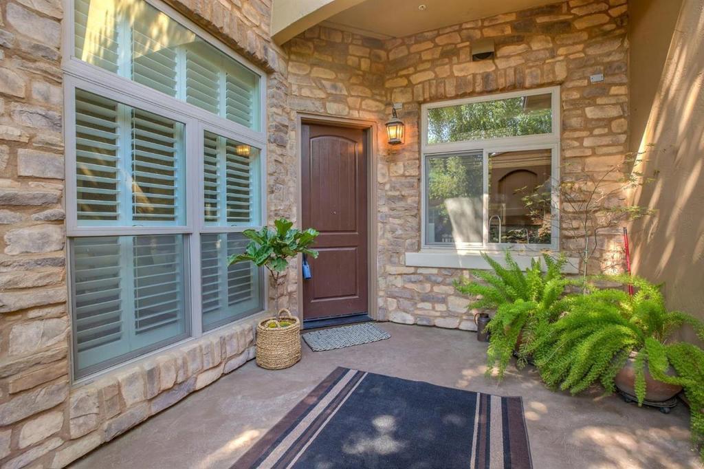 Photo of Listing #ML82042372