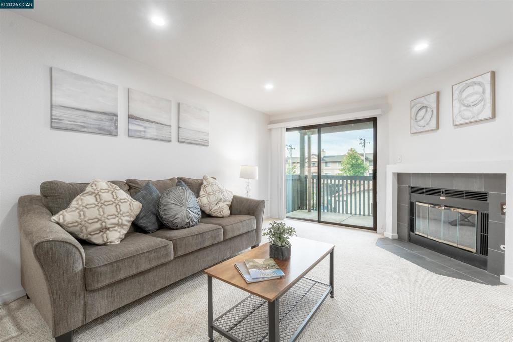 Photo of Listing #41130585