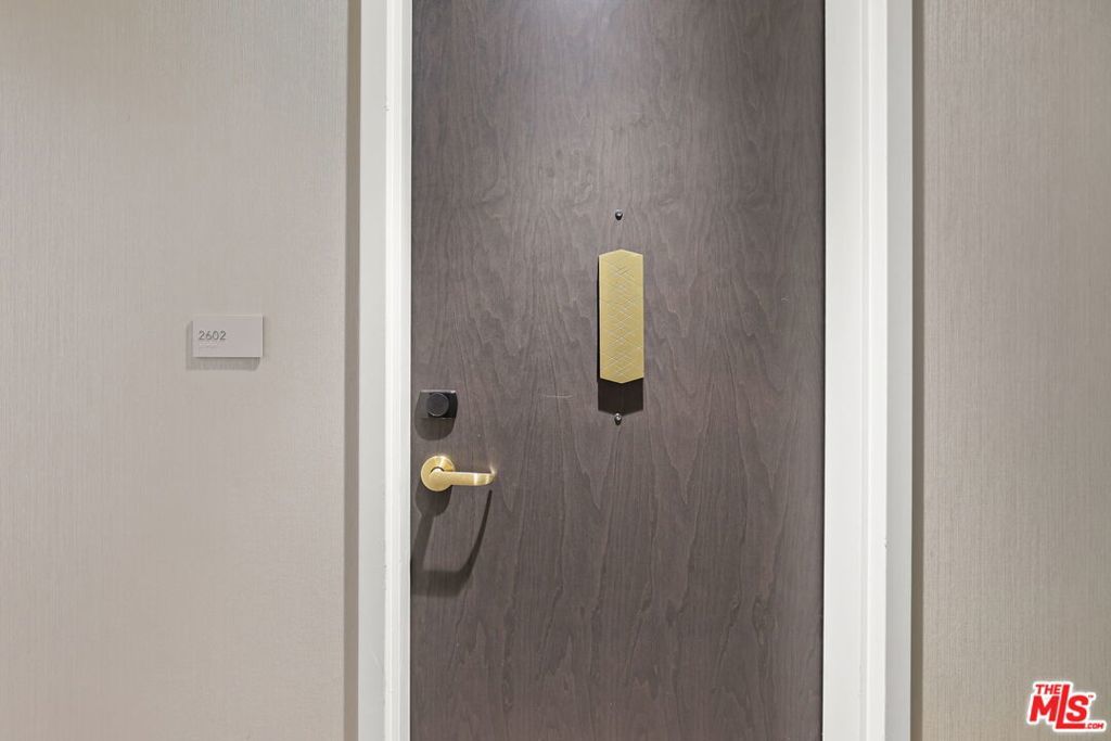 Photo of Listing #26704221